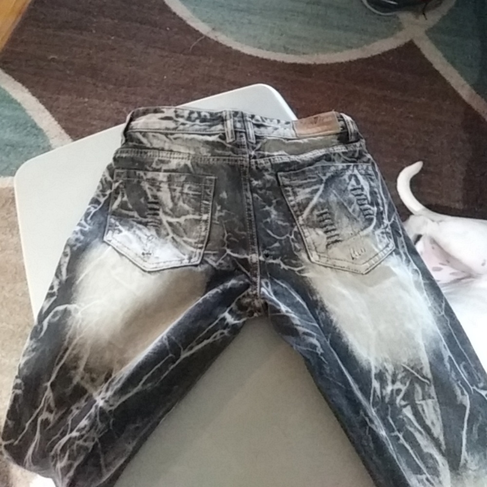 Jeans - Picture 3 of 5